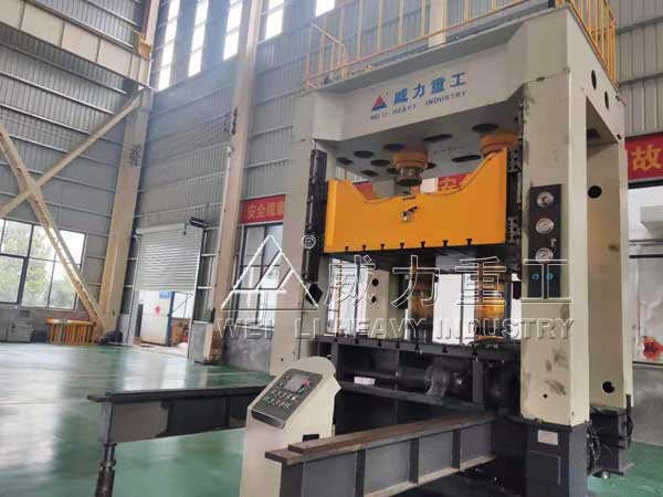 315噸框架式液壓機